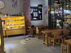 -啊噗吐呦现场烘焙(麦凯乐店)