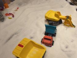 -奈尔宝家庭中心·亲子餐厅(鄞州万达店)