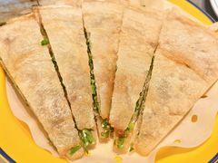 小鱼锅贴-八张桌子(老店)