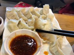 锅贴饺子-妈妈的味道(和顺古镇店)