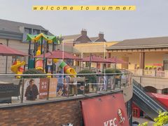 -王府井奥莱临潼小镇(临潼店)