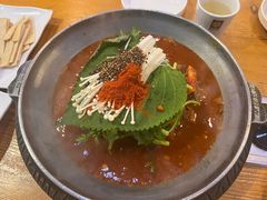 -喇喇排骨火锅·传统韩式脊骨汤(望京西园总店)