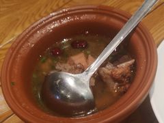 -黄泥岗·地道湖北菜(奥特莱斯店)