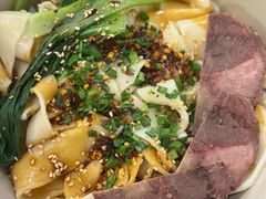 油泼面-侯哥面馆(瑞景店)