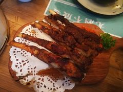 -临界音乐酒馆·小龙虾·江湖菜(华熙LIVE·鱼洞店)