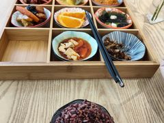 -轻蔬不用等·素食(江苏路店)