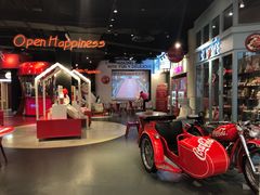 -东方明珠·可口可乐欢乐餐厅