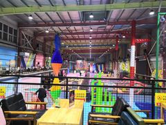 -天空之城蹦床攀岩运动馆·团建拓展·亲子游乐·生日派对(合肥店)