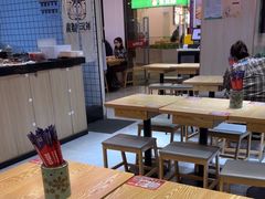 -魔都三兄弟酸辣粉·蘸卤炸串(虹桥万科店)