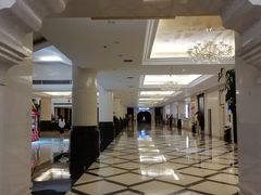 -乌兰湖畔草坪轻奢营地