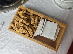 青稞酥-鲁朗边巴次仁农家石锅