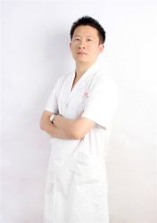 皮肤科主任徐军-西美医疗美容门诊部