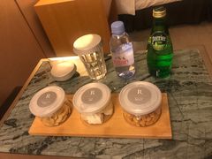 -上海漕河泾万丽酒店