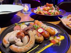 -MARU玛露音乐餐厅(大学路店)