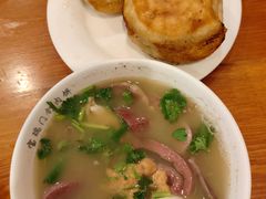 -宝瑞门钉肉饼店