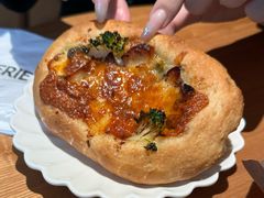 -VERIE BAKEHOUSE