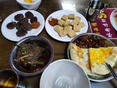 -88号小吃店·经典云南菜·地道纳西美食