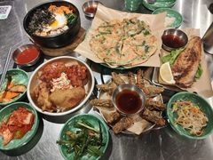 -欧巴炭烤肉오빠숯불구이(南京东路店)