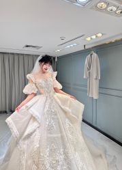 -GRACE KELLY婚纱与礼服(北京店)