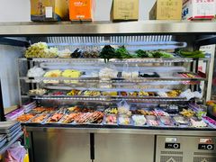 自助取餐区-二钢串叔麻辣烫(华龙大厦店)