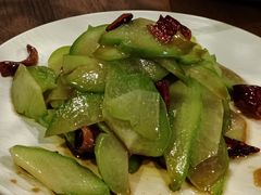 -肆海小川菜酒馆Wine Bistro (青年路店)