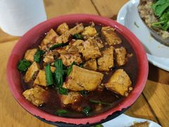 -十一街苍蝇馆子转经消江湖菜(九眼桥十一街店)