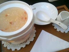 秋梨燕窝-燕庭·纯燕窝·甜品下午茶(南京西路店)
