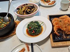 -峨嵋小镇·川菜(勒泰中心店)