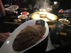 -九鼎轩脆毛肚火锅(商业街店)
