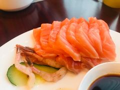 -东西风牛排馆周末烧烤自助(首都机场希尔顿店)
