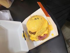 芝士熔岩牛肉汉堡-前进5路汉堡炸鸡(前进五路店)