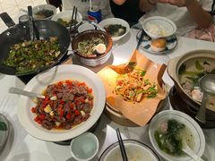 -费大厨辣椒炒肉(高铁吾悦广场店)