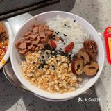 今天的美食好满足🍚