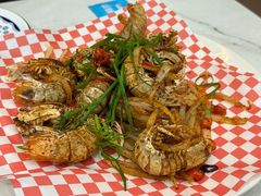 -覃记海鲜美食餐厅