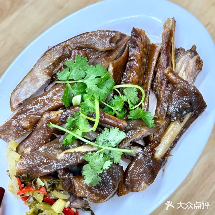 南澳这家鹅大厨也太有料了吧🤤🥹一口一个大满足