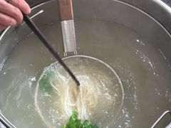 -巍山火巴肉饵丝(大理古城店)