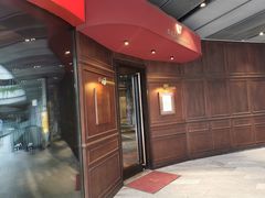 门面-Wolfgang’s Steakhouse 沃夫冈牛排馆(上海白玉兰广场店)