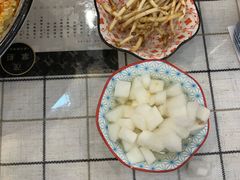 -丽丽三鲜螺蛳粉(田林路店)