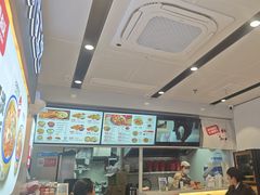 -肥叔锅贴(港澳广场店)