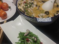 -東舍食唐精品陕菜馆