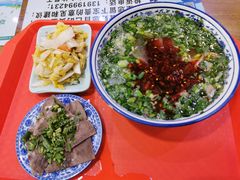 -伊穆祥牛肉面总店·清真
