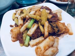 藕尖炒牛肉-鹤睦鱼生·啫啫煲·海鲜(保利百合店)