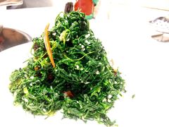 呛拌荠荠菜-万和源炝锅城·活鱼现炝(文艺北路店)