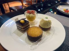 -顺德美的万豪酒店·自助餐·贡厨