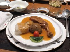 -泓历皇朝酒店(东亭店)