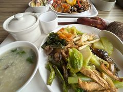 -感恩心素食馆(百世广场店)