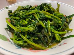 -客家大院·非遗赣南客家菜(郁孤台店)