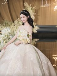 点击看大图 -南京宝娜嫁衣婚纱礼服馆(中央路店)