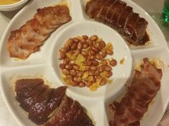 -永恒朗悦酒店(广西大学地铁站大学东路万达广场店)
