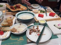 -悦得闲广式点心茶楼(蓝鲸世界店)
